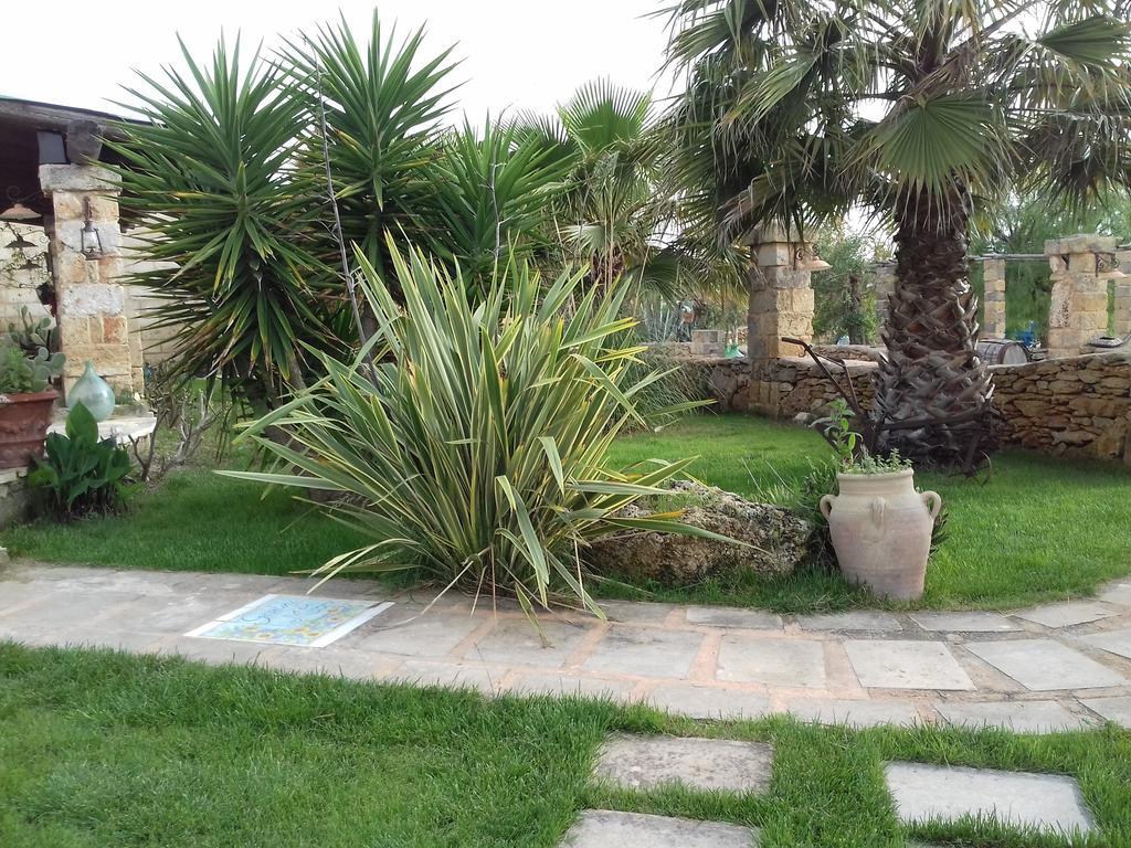 Giardini Di Marzo Villa Felline Exterior foto